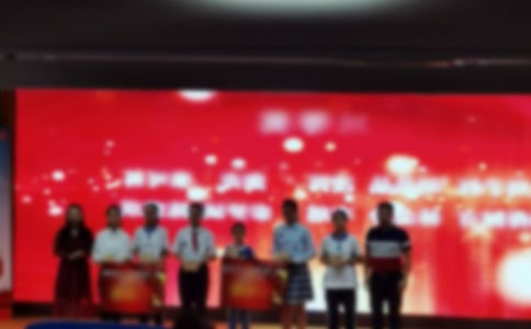 �佱��������ִ�