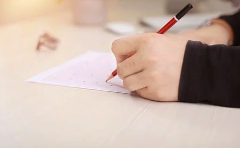 ��ְ�ܽᣨ20�������й����У���һ�ֱ���