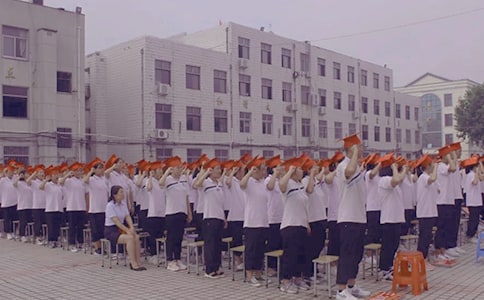 ������ҳ����Ը�