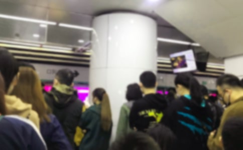 ���˷��Ը�