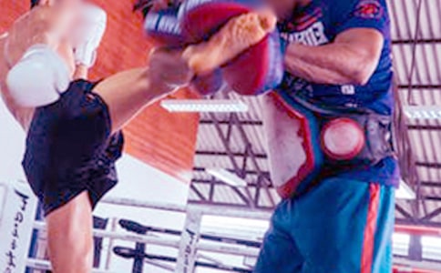 ��ܾ��׵���Э����