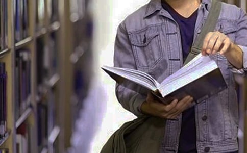 ��ѧ���ۺ������������۷��ģ���ѡ4ƪ��