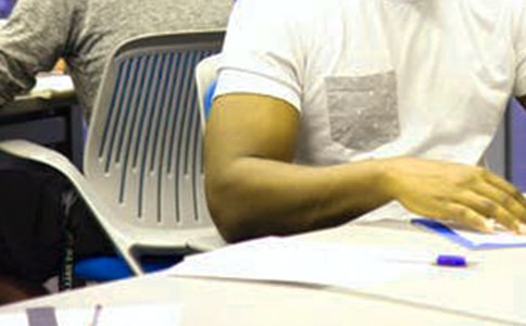 ��ѧ����ְ�ĵ�