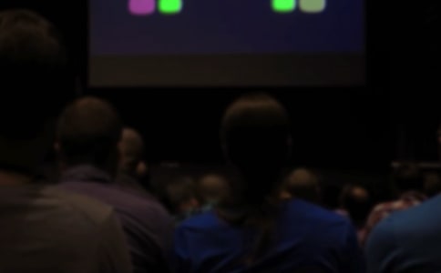 �һ�Ӣ�۵�Ӱ�ۺ��