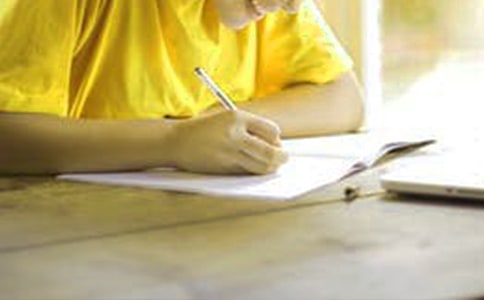 �װ���İ���˶����