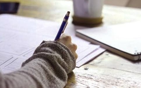 ������é®�����������