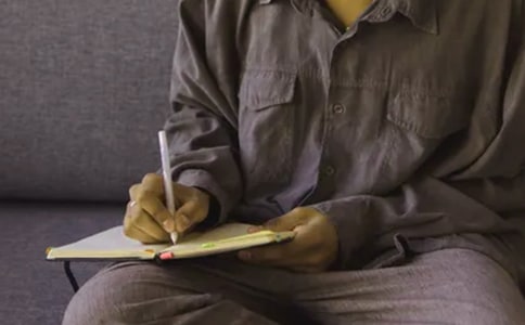 ��ɽ���϶����