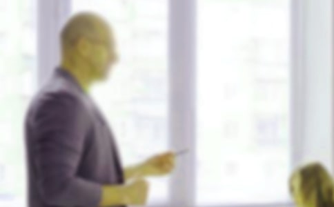 �ж���ʦ�ݽ���