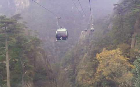 �λ�ɽ���ĵ����