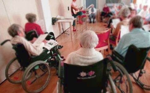 ����Ժ���ʵ���ĵ�