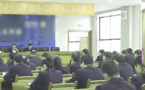 �������ܾ�Ƹ���ҽ���