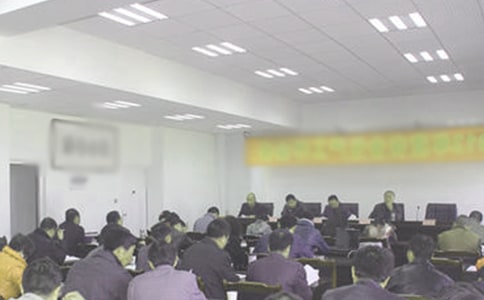 ��˾�鳤��Ƹ���ҽ���