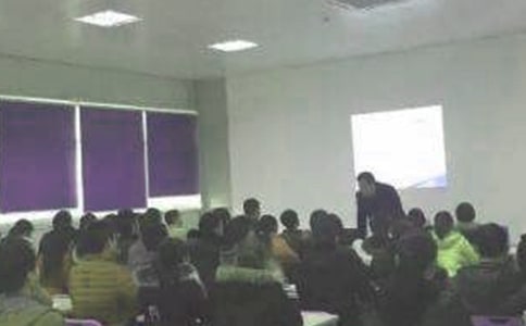 ��Ƹ���̲����ݽ���