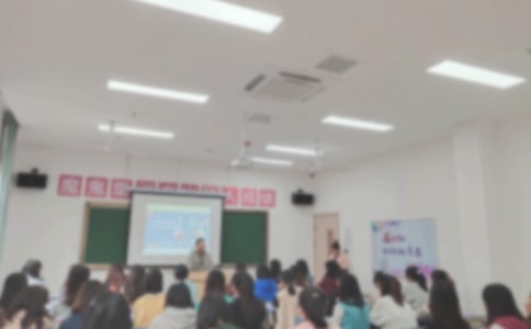 У����ѵ�࿪����ʽ���Ը�