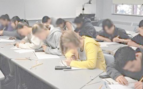 ����ף������500��