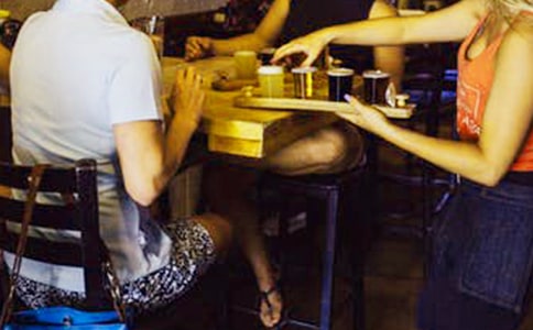 ��������˷����ʺ���