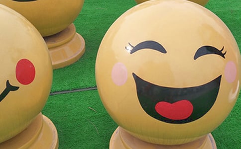 �����������֡��и�