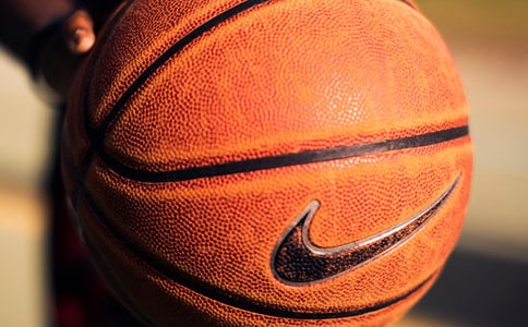 ��������Ļʽ�´�15ƪ���š�