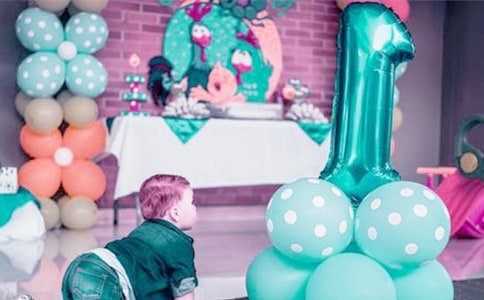 ������ף����