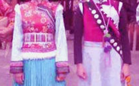 �л����崫ͳ�����ĵ�