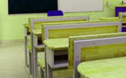 ��ĸУ�ĵ����