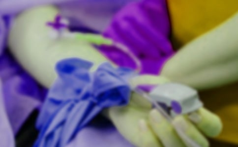 ����ף����