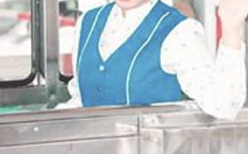 ���ٹ�·�շ�Ա���������ĵ����