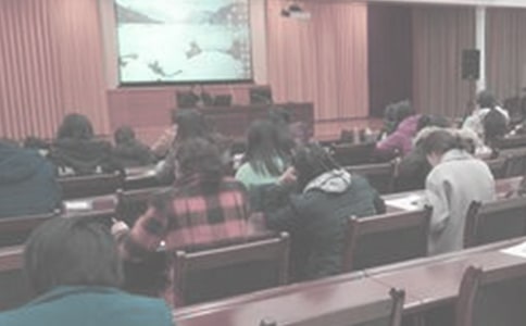 ͳ�ƾֹ����ƻ����ĺϼ�9ƪ