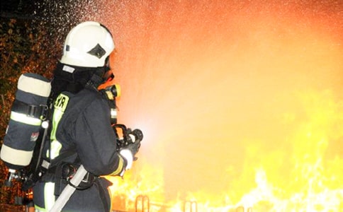 (��ѡ)����Ա���˹����ƻ�10ƪ