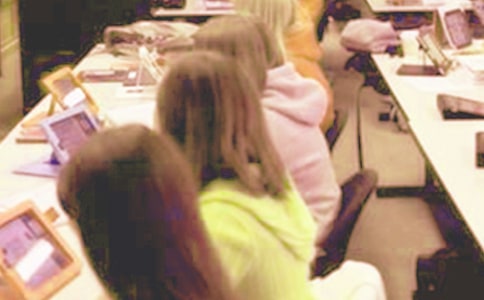 �й�Сѧ�������ҽ�������500��3ƪ