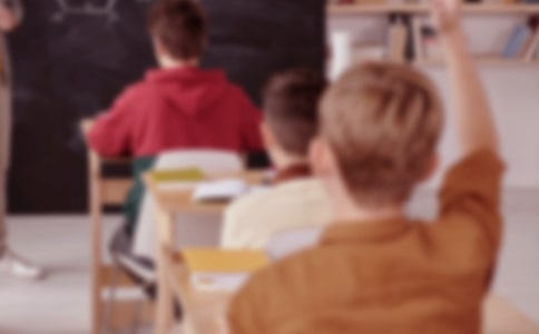 ��ѵ�ĵü���ѧ��չ��