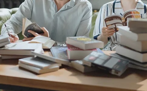 �ɷ�ѧ���ĵ����