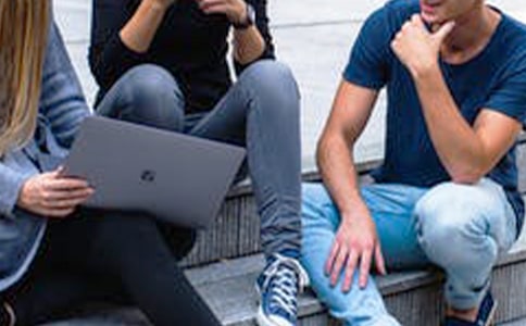 ѧ�ӱ�ҵ����