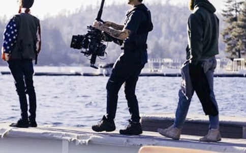 �ĵ������Ա����ͨ��