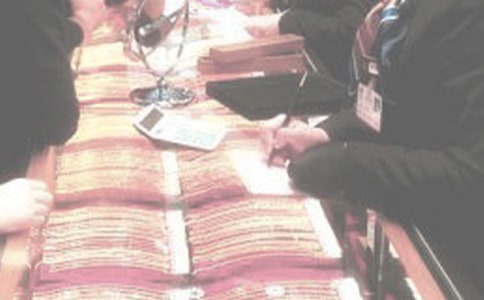 ��װӪҵԱ���չ����ܽ᡾�ϼ�9ƪ��