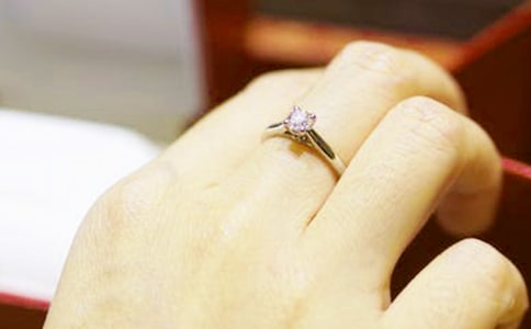 �鱦Ӫ���߻���