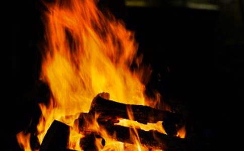 �����������ִ�